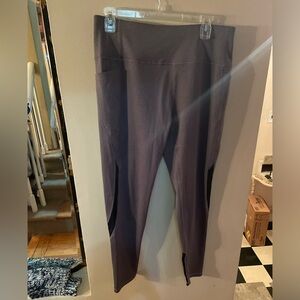 Lildy grey and black cropped leggings
